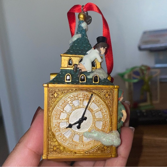 2020 Disney - Peter Pan and Darling Children Sketchbook Ornament - Picture 3 of 7